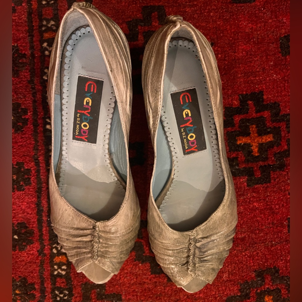 Elegant Silver Heels by Enzo Angiolini